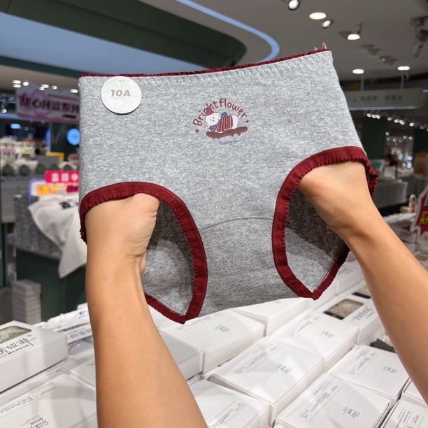 【三条装】复古滤镜卡通图案95棉质女士三角内裤中腰包臀（85-140斤）