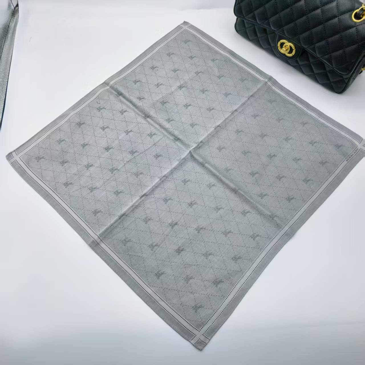 99新 BURBERRY/博柏利 海囤/巴宝莉/丝巾/yy07746