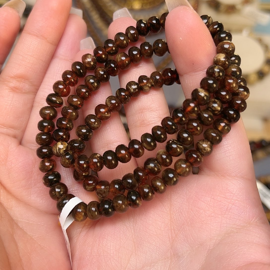 琥珀未镶嵌裸石抚顺琥珀六20357