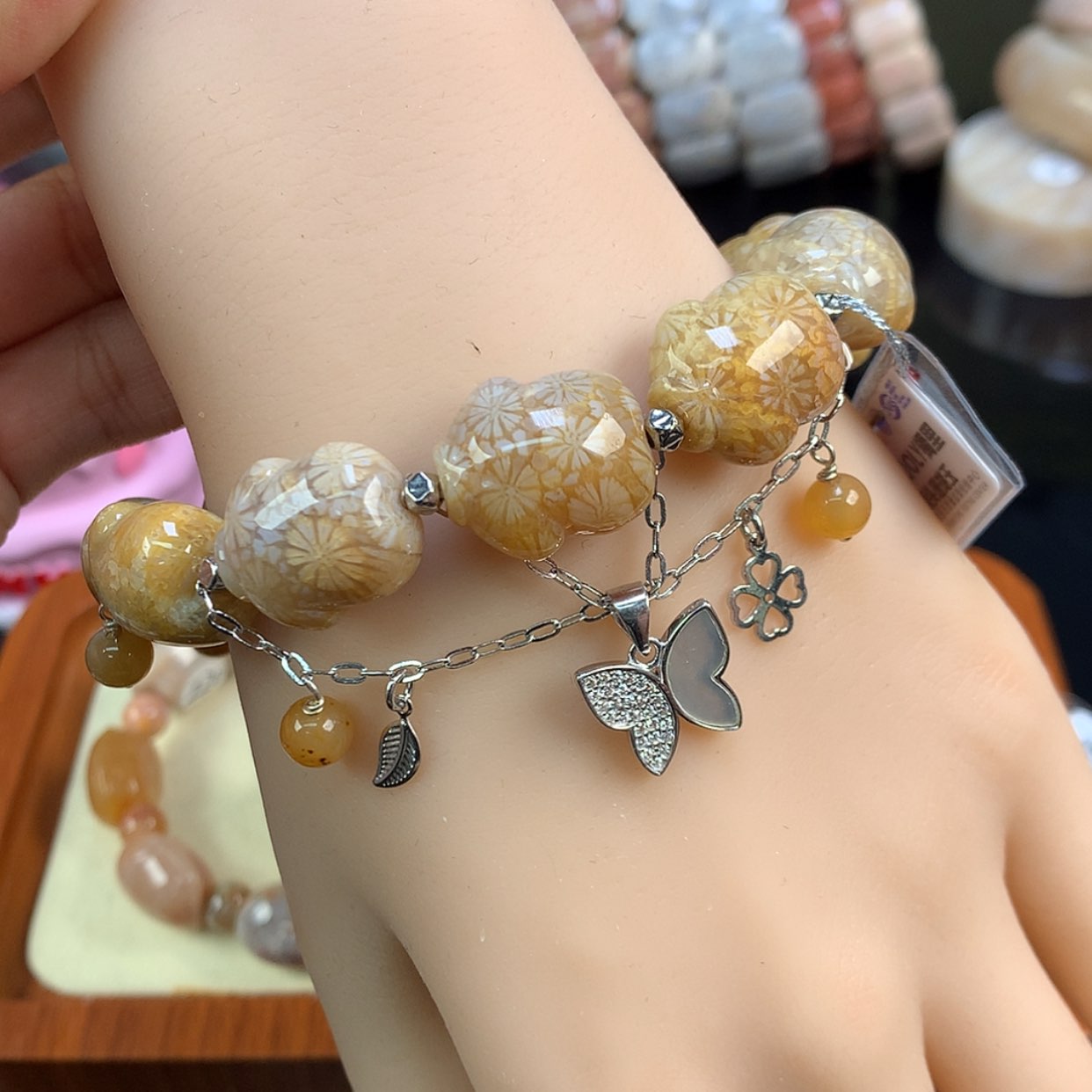 【闪购商品】颈饰未镶嵌硅化珊瑚（珊瑚玉）19号设计旗袍珠