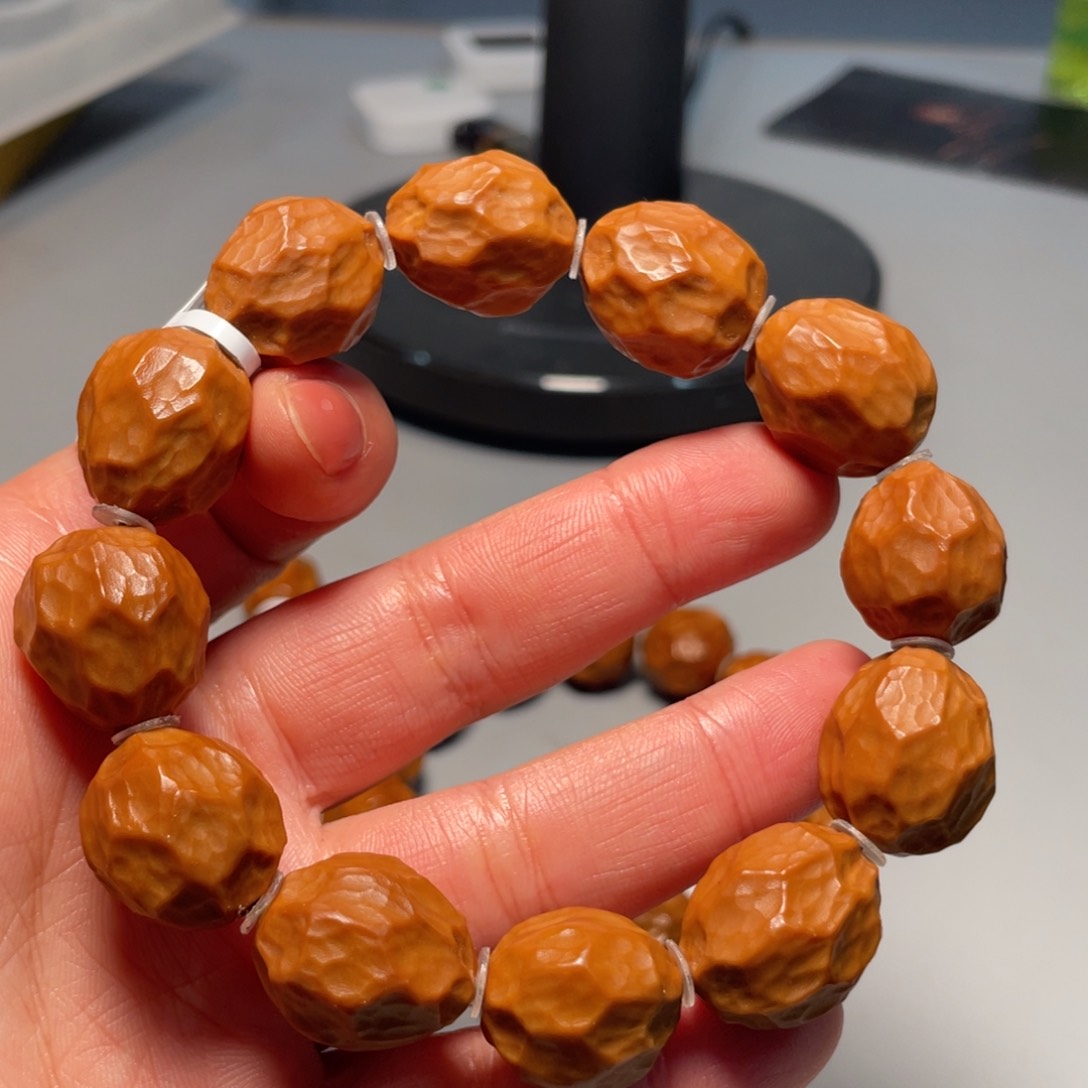 橄榄核吊坠Hhediao·Hhediao