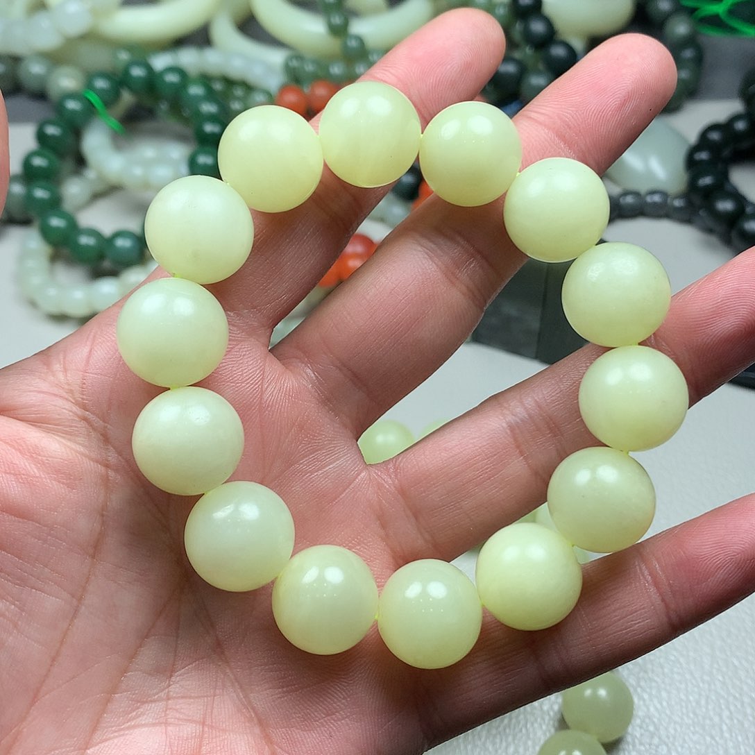 和田玉手链未镶嵌