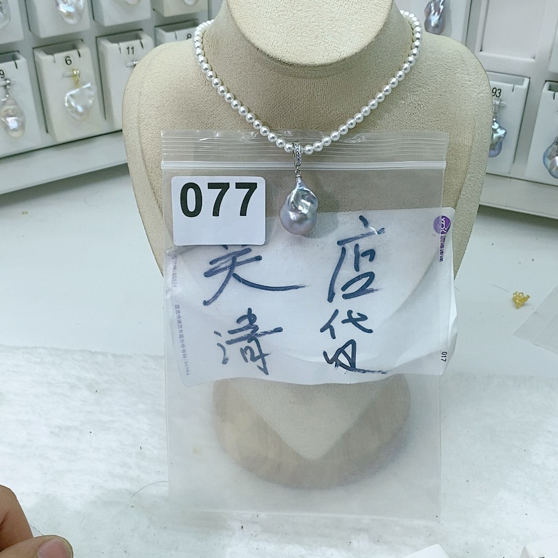 淡水珍珠颈饰合金