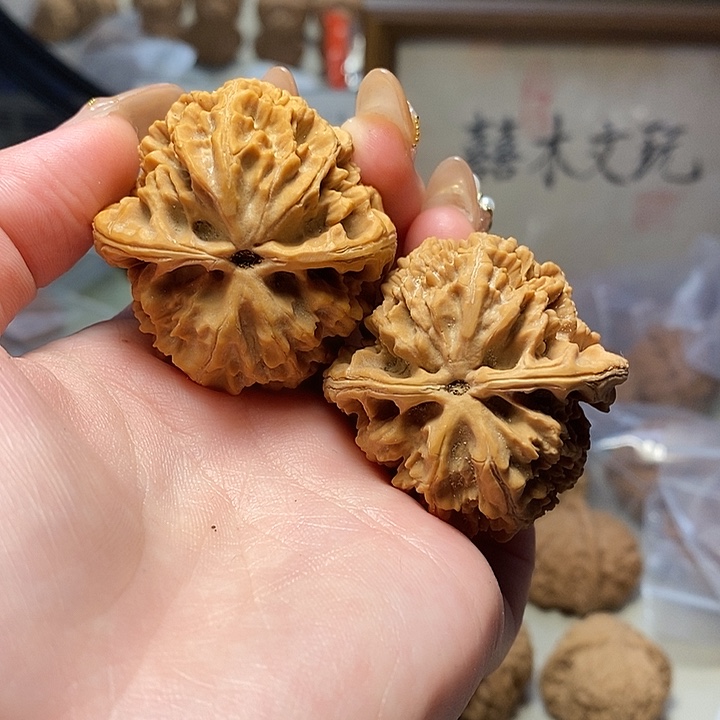 遇***见文玩核桃吊坠1111111111111