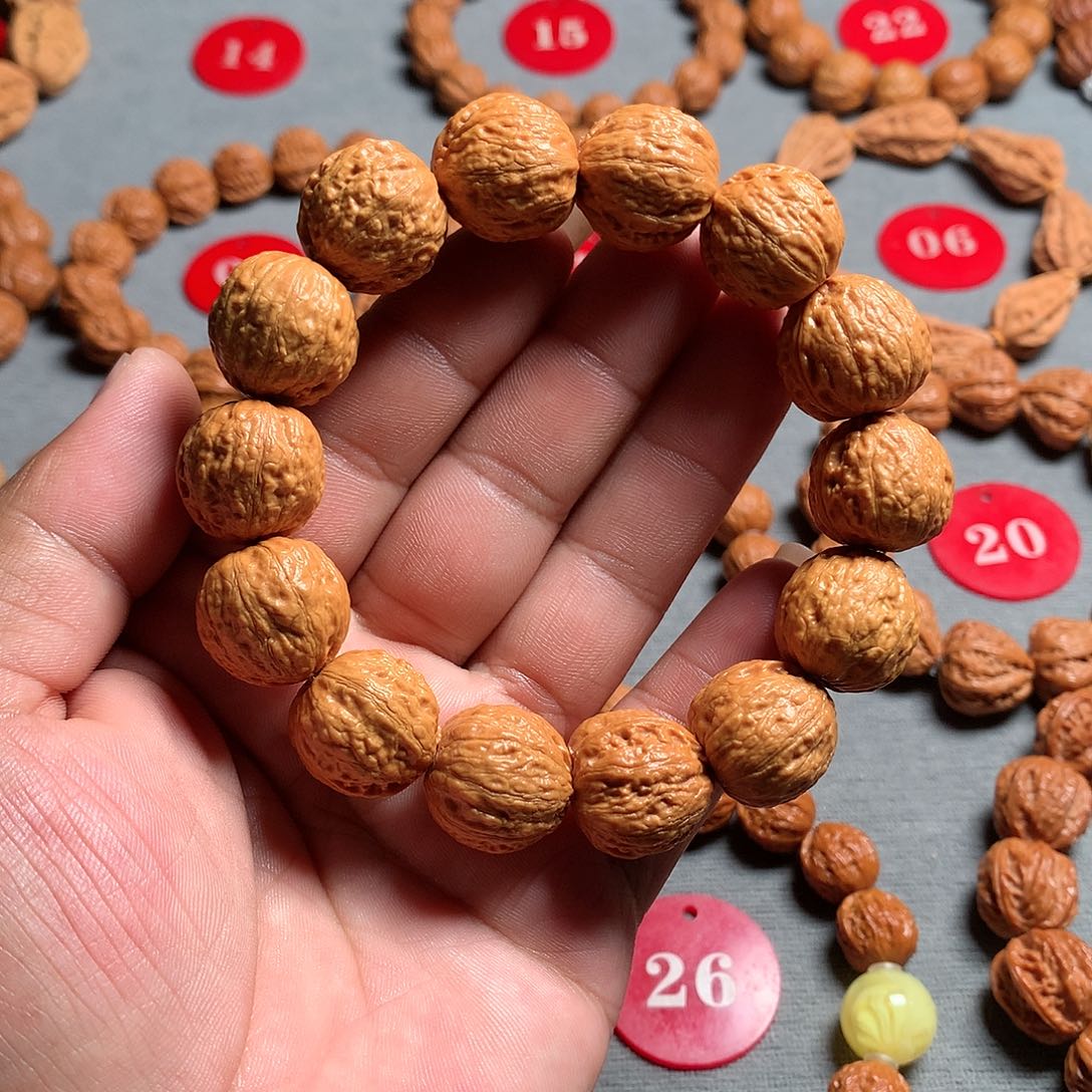 【闪购商品】文玩核桃手串荔枝纹手串