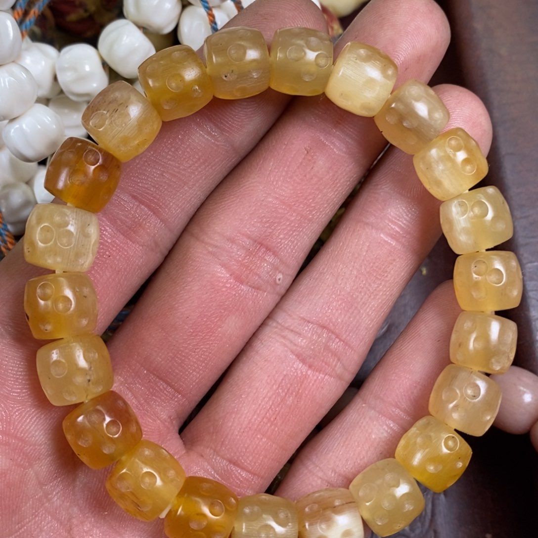 手串/手链驼骨1.0蜜色驴蹄131