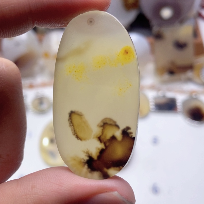 【闪购商品】玛瑙/玉髓颈饰未镶嵌