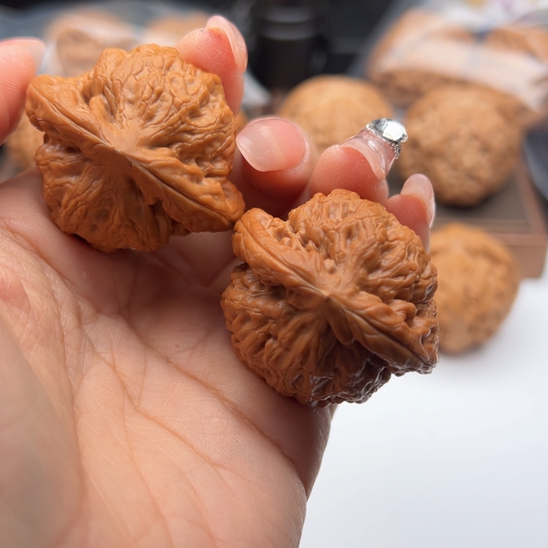 文玩核桃把件金公子40