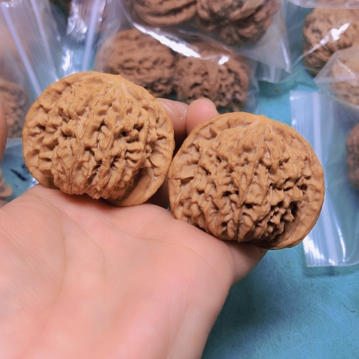 【闪购商品】摆件核桃47蟠龙纹修尖