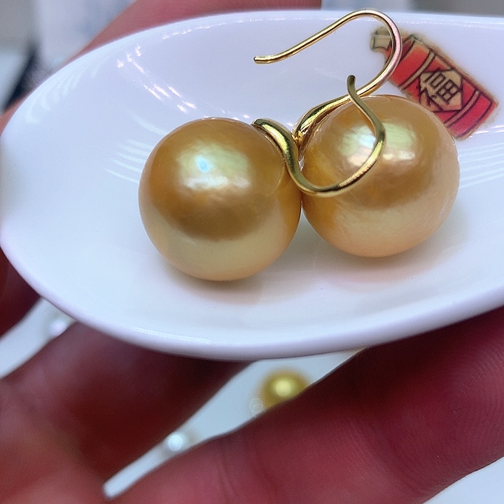 银S925镶嵌耳饰淡水珍珠果*