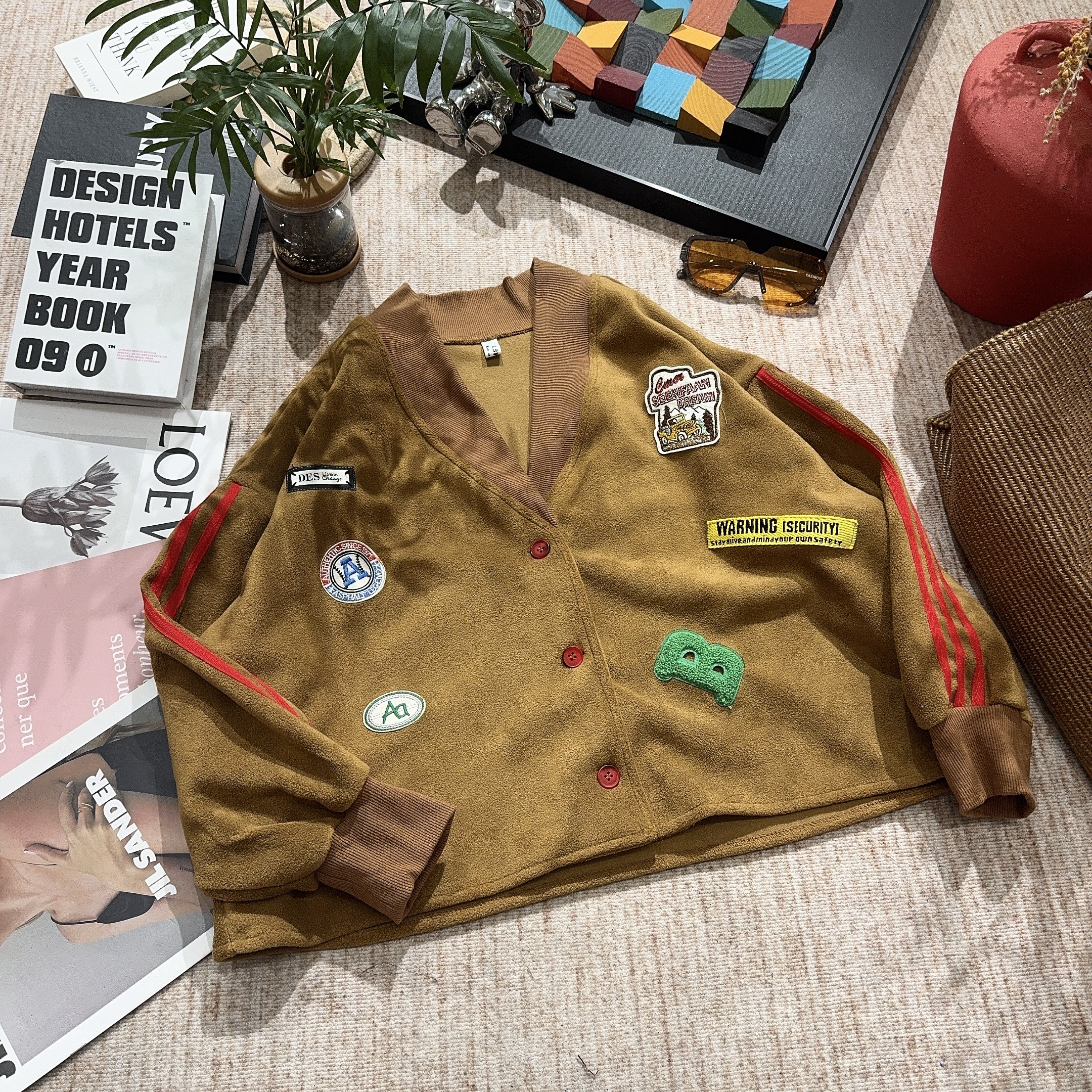 2025冬季新款休闲宽松百搭加绒卡通刺绣长袖厚外套5275