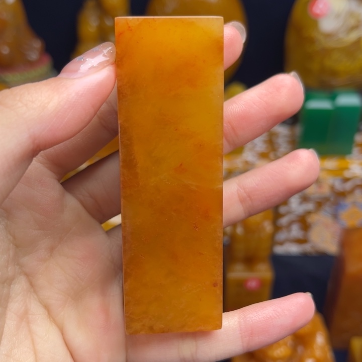 田黄石卝****囥题材：工艺品