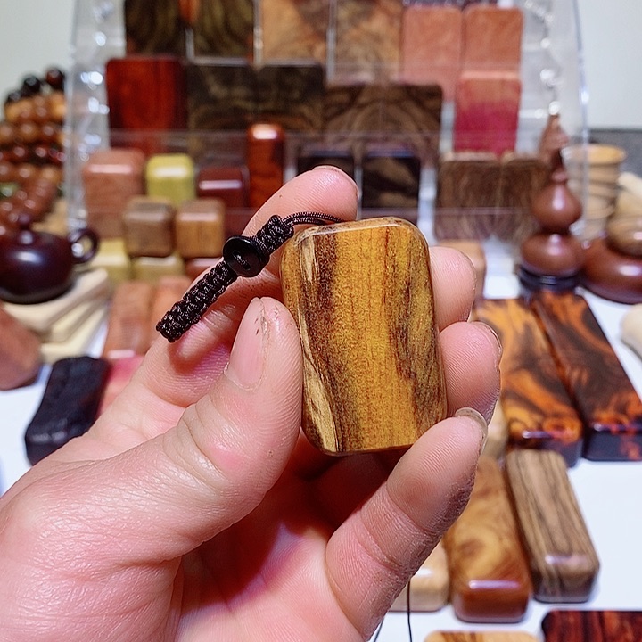 木小*木质把玩件88444个