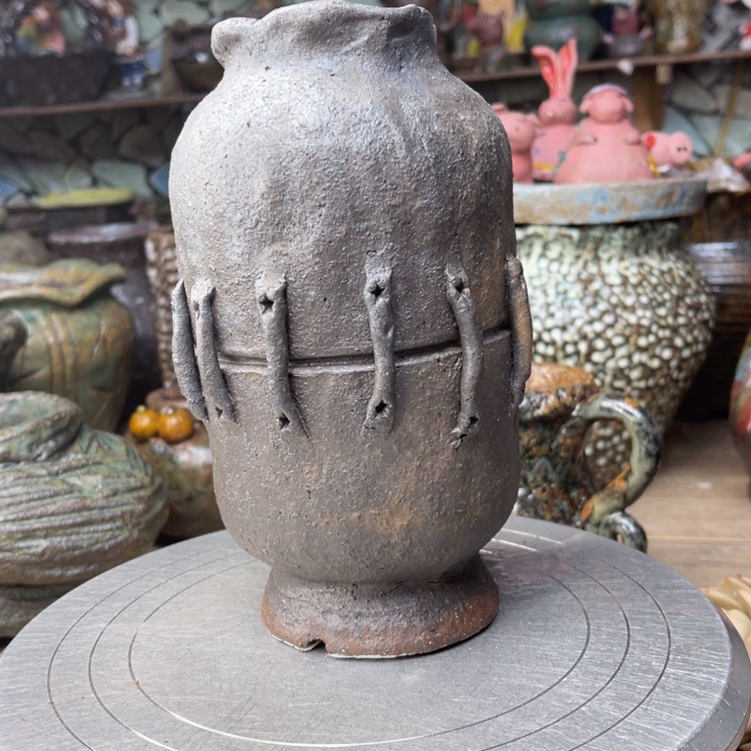 红陶粗砂陶手工花盆