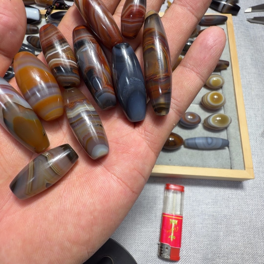 逛***尸玛瑙/玉髓未镶嵌颈饰