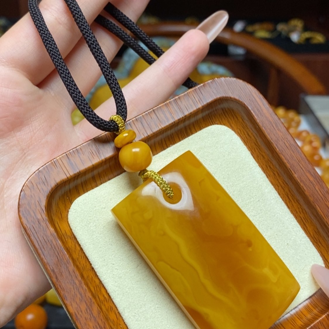 【闪购商品】蜜蜡颈饰未镶嵌项链