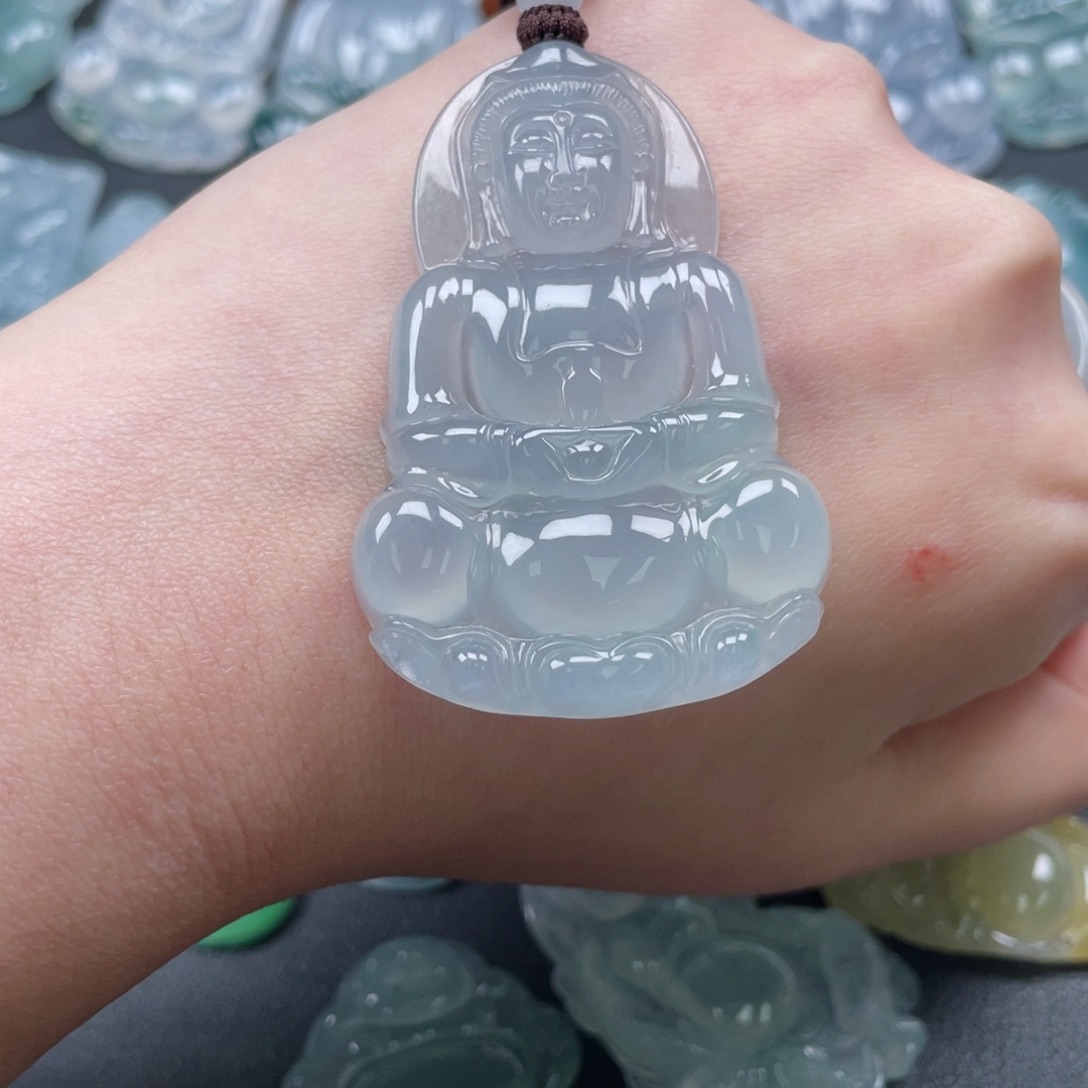 【闪购商品】翡翠颈饰未镶嵌观音