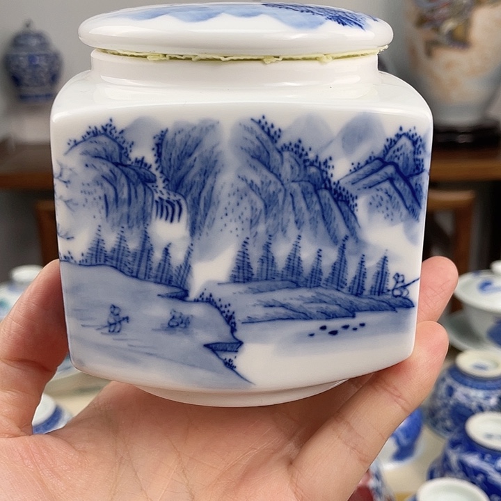 景德镇陶瓷手绘山水茶叶罐