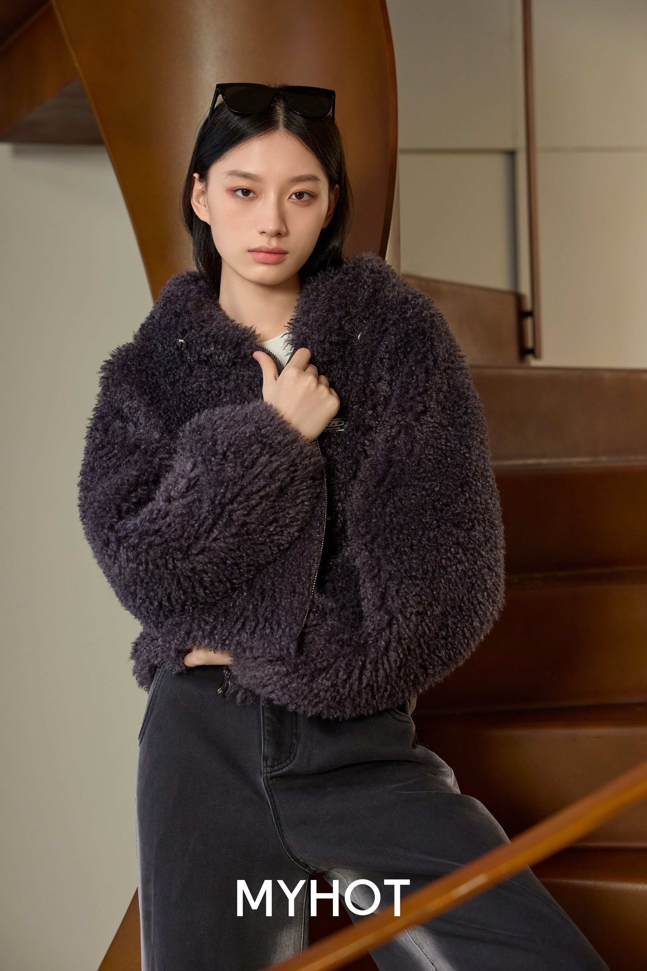 华家曼冬款短款保暖外套加厚毛绒连帽款H421316572