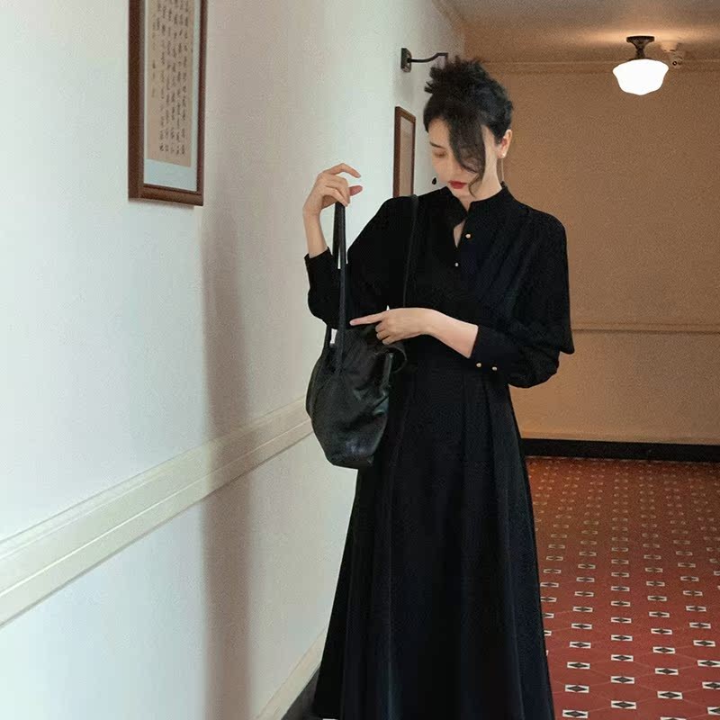 酒午经典返场9.5折法式立领长袖连衣裙赫本风收腰中长裙KLF2144