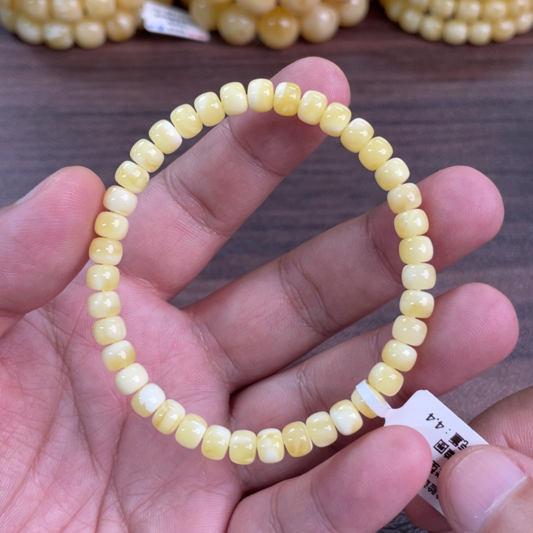 未镶嵌琥珀裸石0100000000000