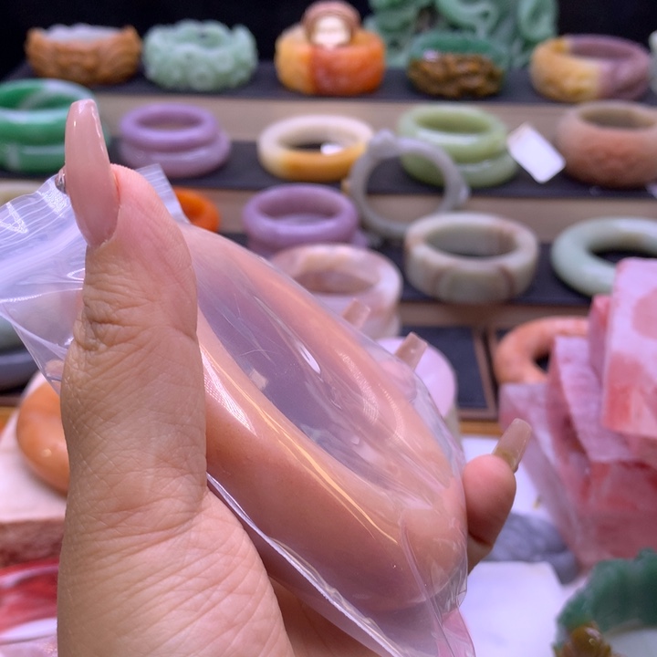 石英质玉23579975未镶嵌呐***m