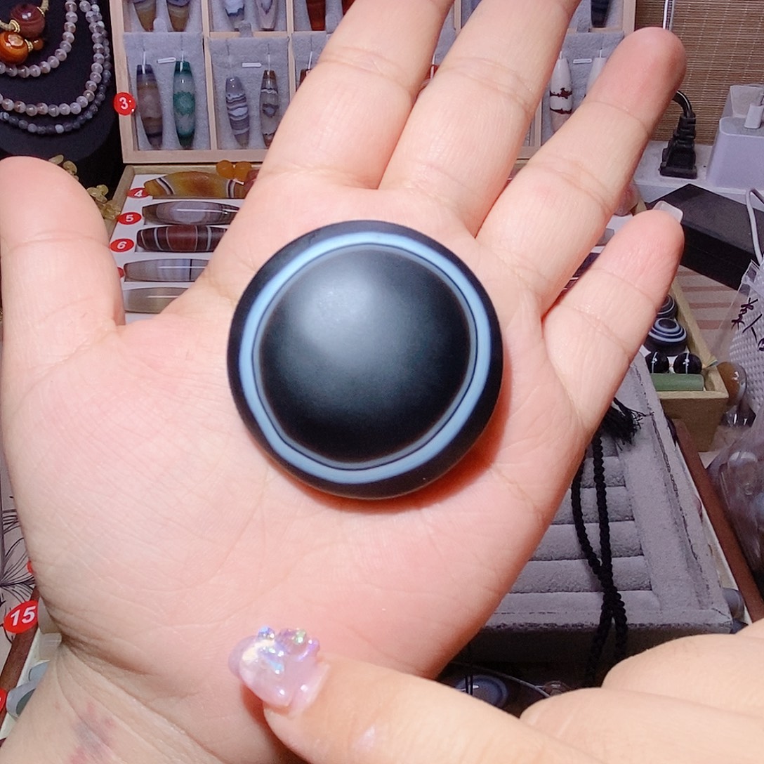 龙***城玛瑙/玉髓未镶嵌颈饰