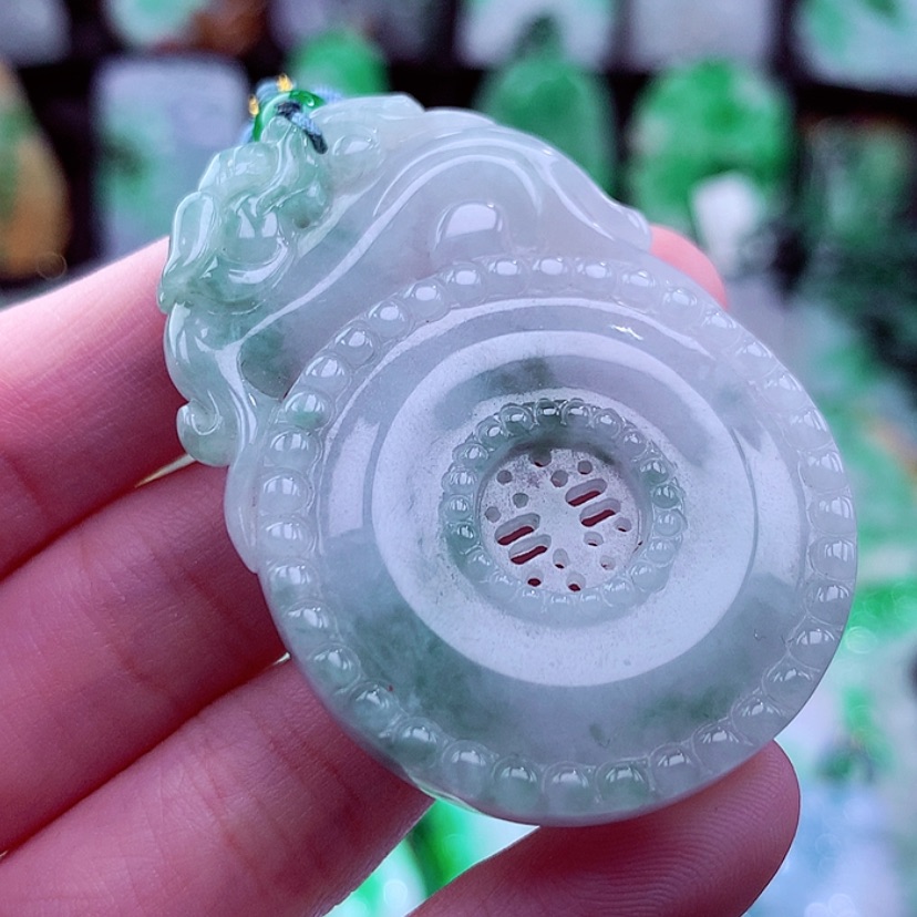 【闪购商品】翡翠颈饰未镶嵌天然