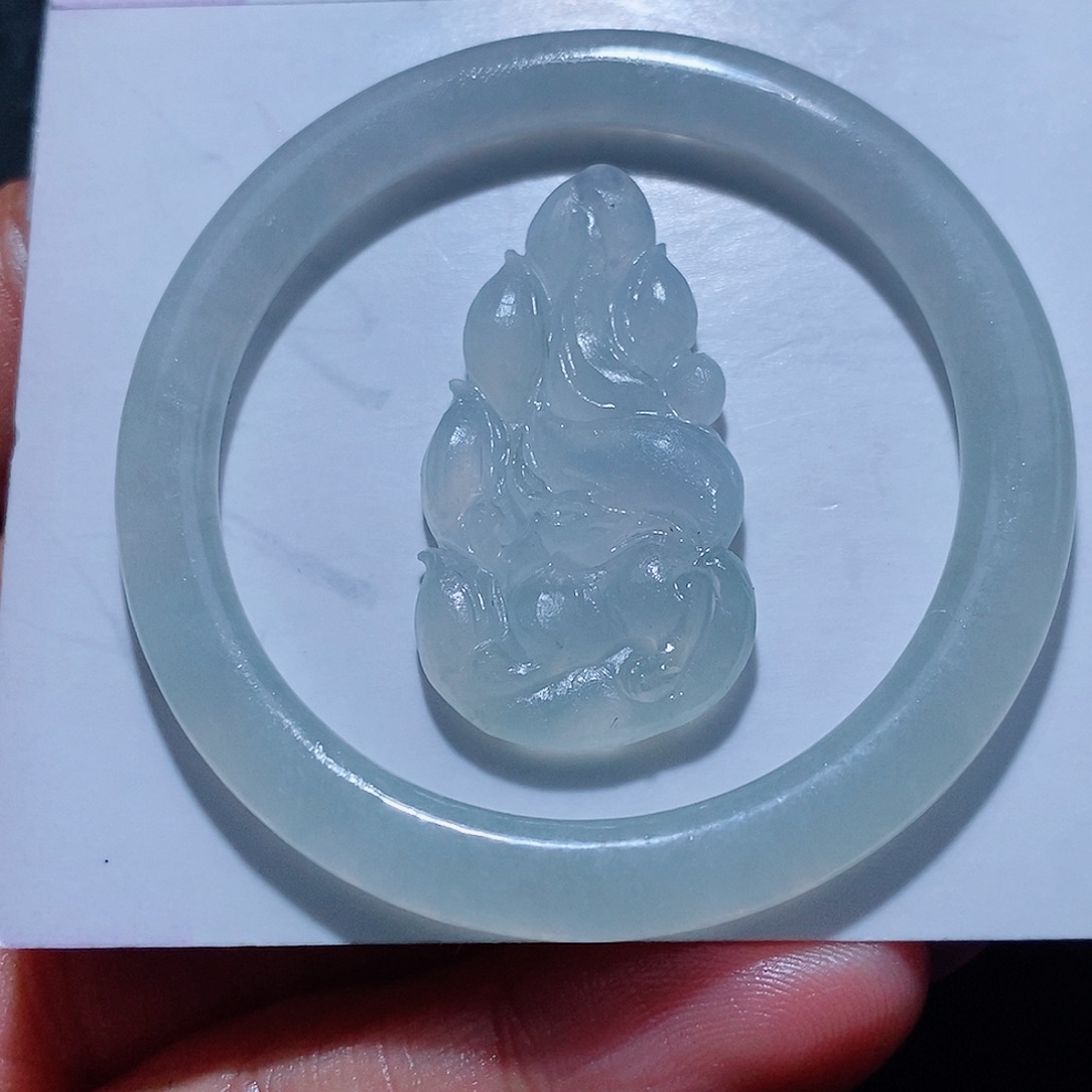 定制翡翠未镶嵌包编