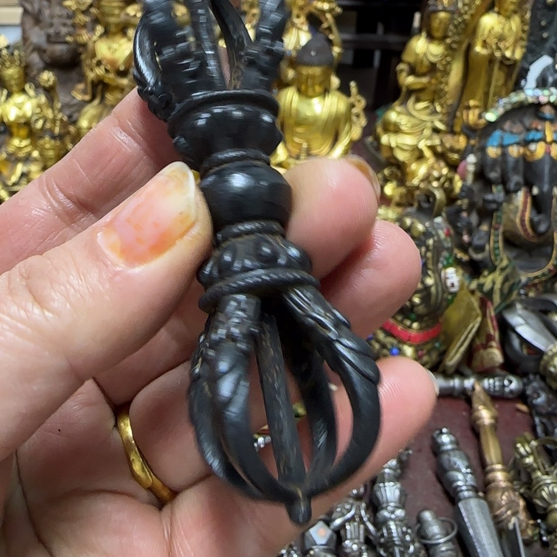 【闪购商品】L****r创意家居工艺品吧主