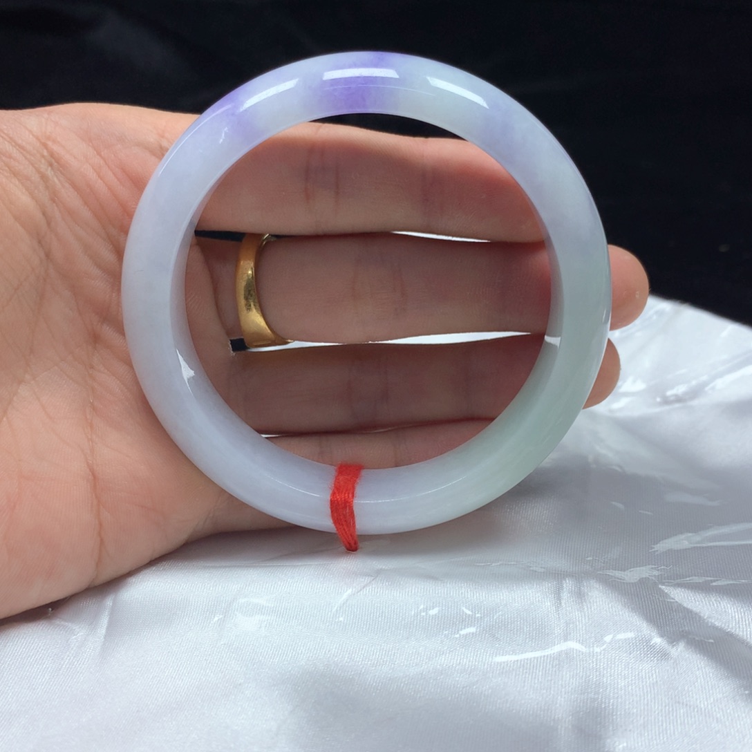 翡翠未镶嵌手镯（圆镯）58.8