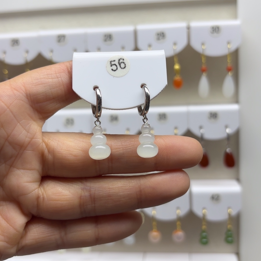 和田玉银S925镶嵌耳饰