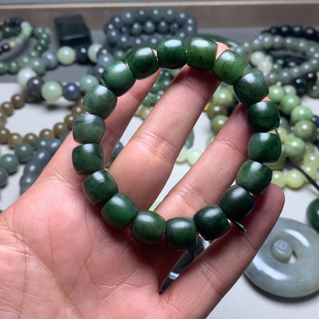 和田玉未镶嵌手链