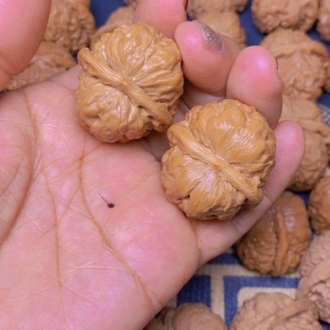 【闪购商品】文玩核桃吊坠蛙蛙34