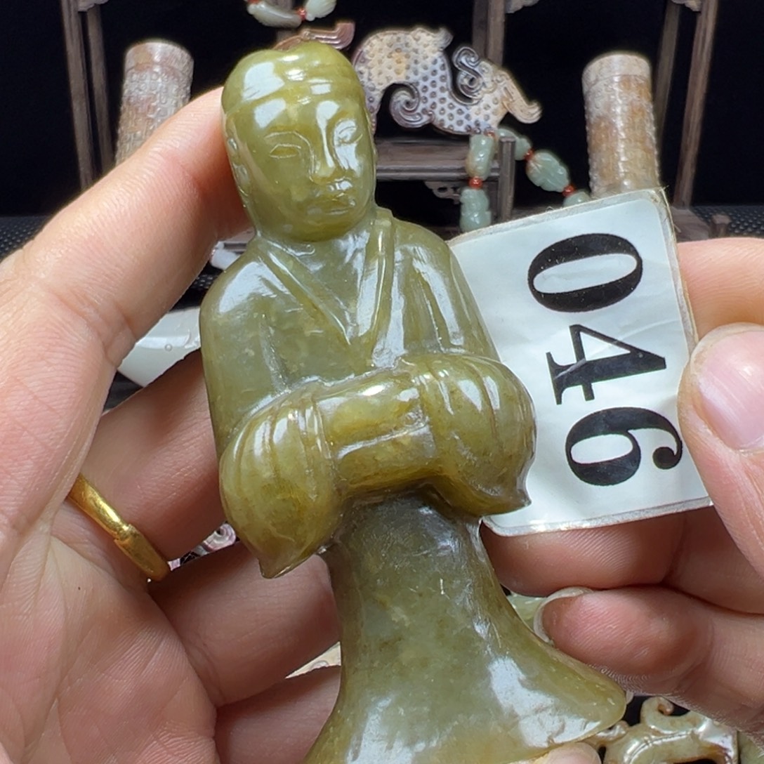 和田玉未镶嵌挂件