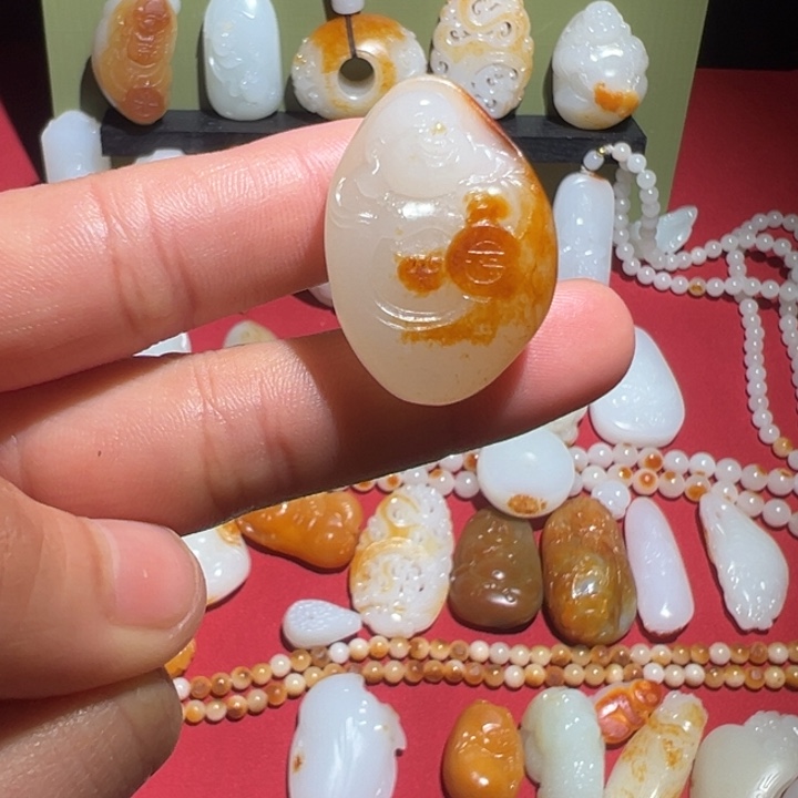 和田玉挂件未镶嵌