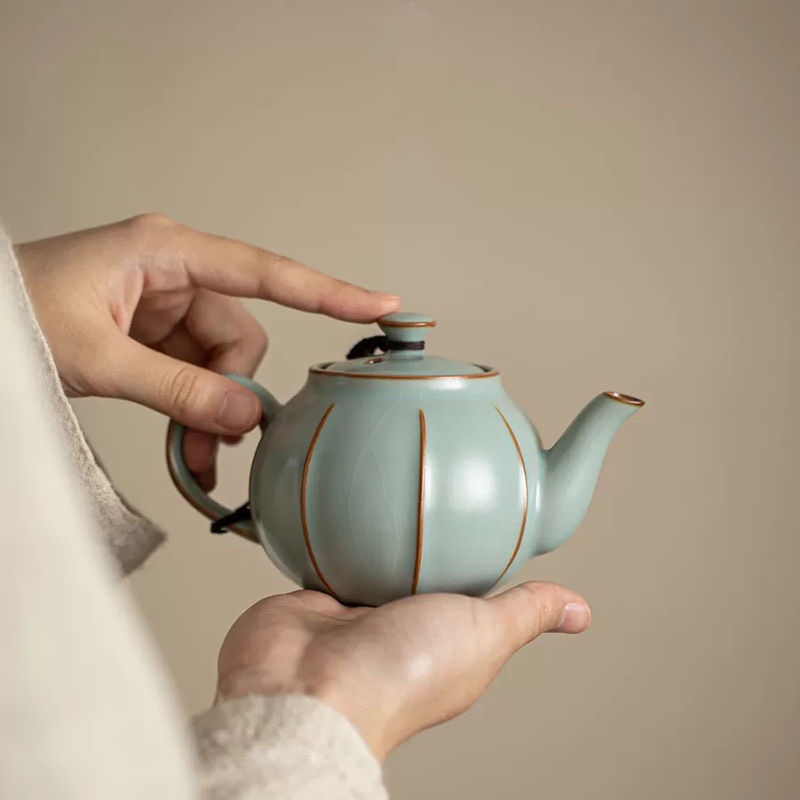 天青汝窑莲花壶陶瓷泡茶壶办公家用泡茶茶具可单个开片小西施壶