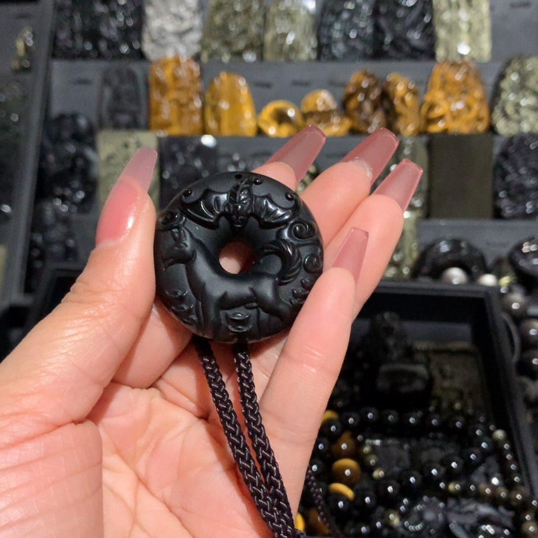 黑曜岩吊坠(赠链)未镶嵌只***身