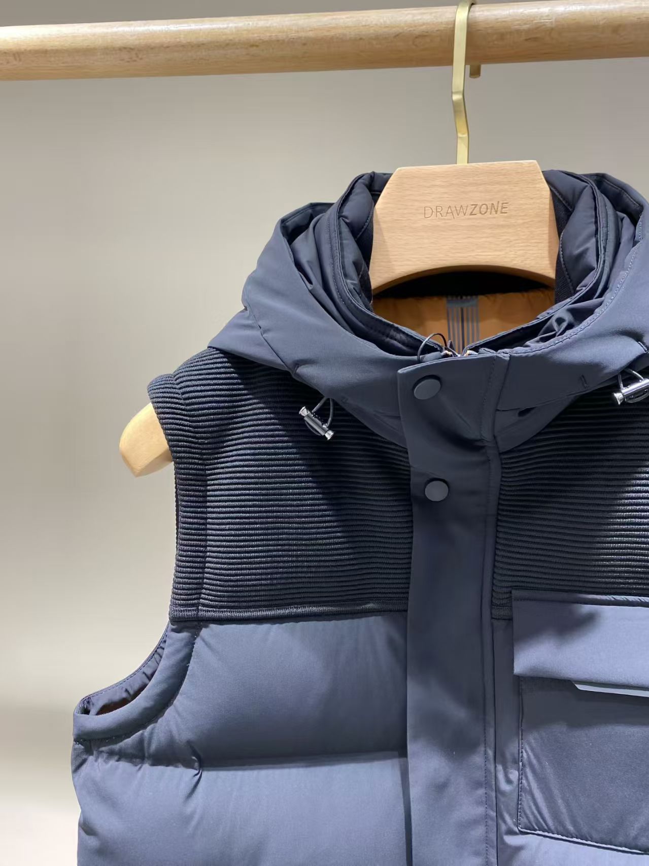 高端品牌蓬松羽绒马甲男士宽松保暖工装外套男冬季新款