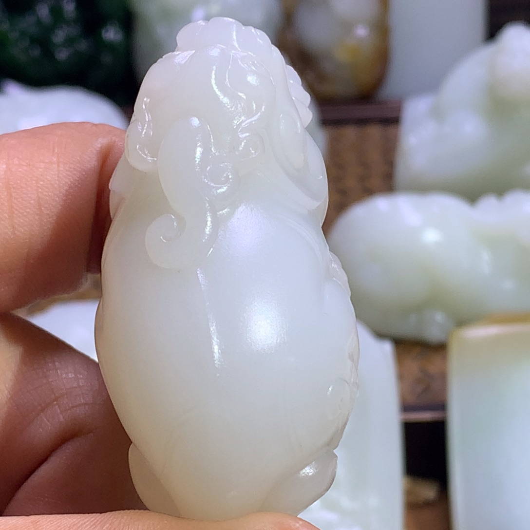 和田玉未镶嵌颈饰用****1