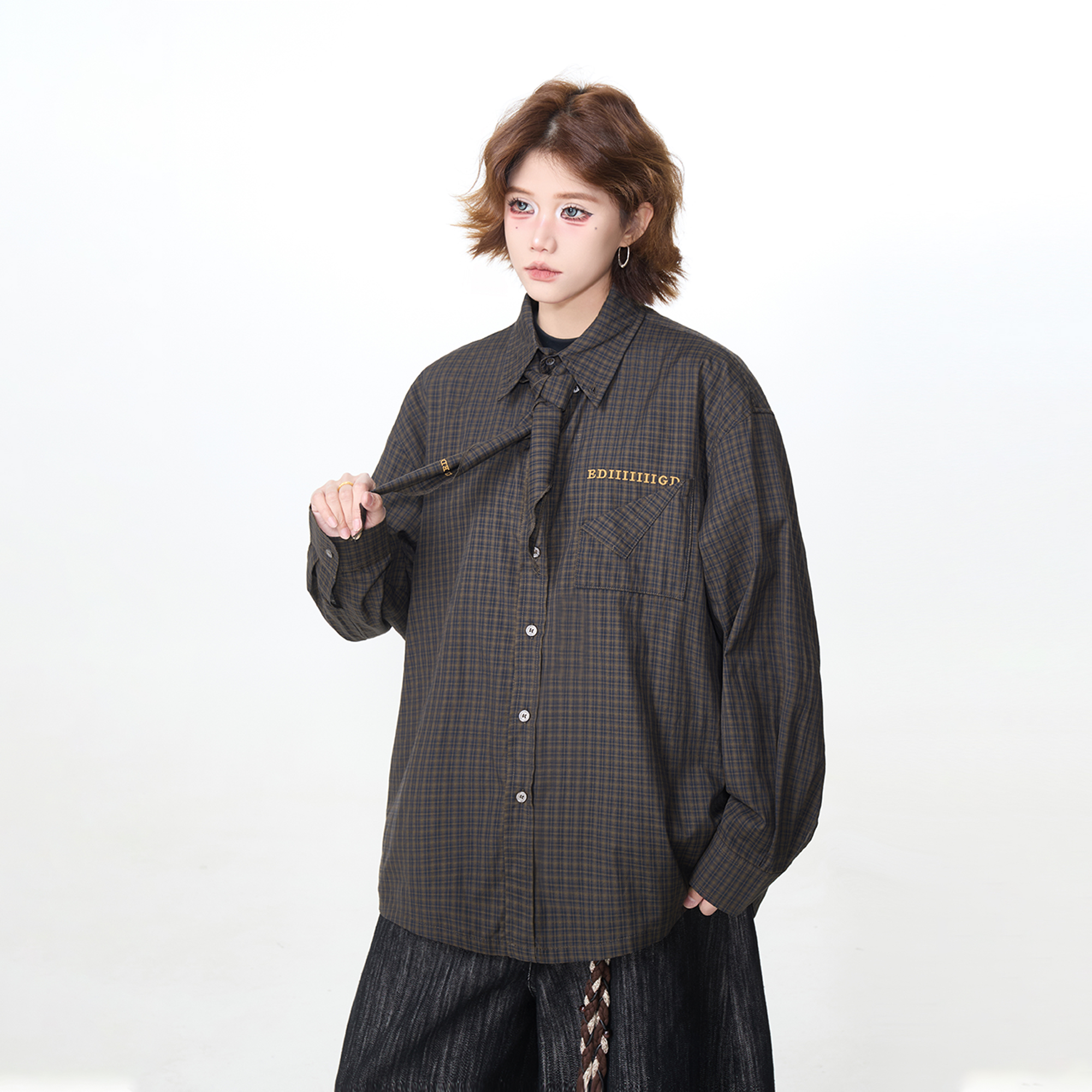 出前一町春夏款美式复古格纹带领巾衬衫男女同款宽松休闲百搭上衣