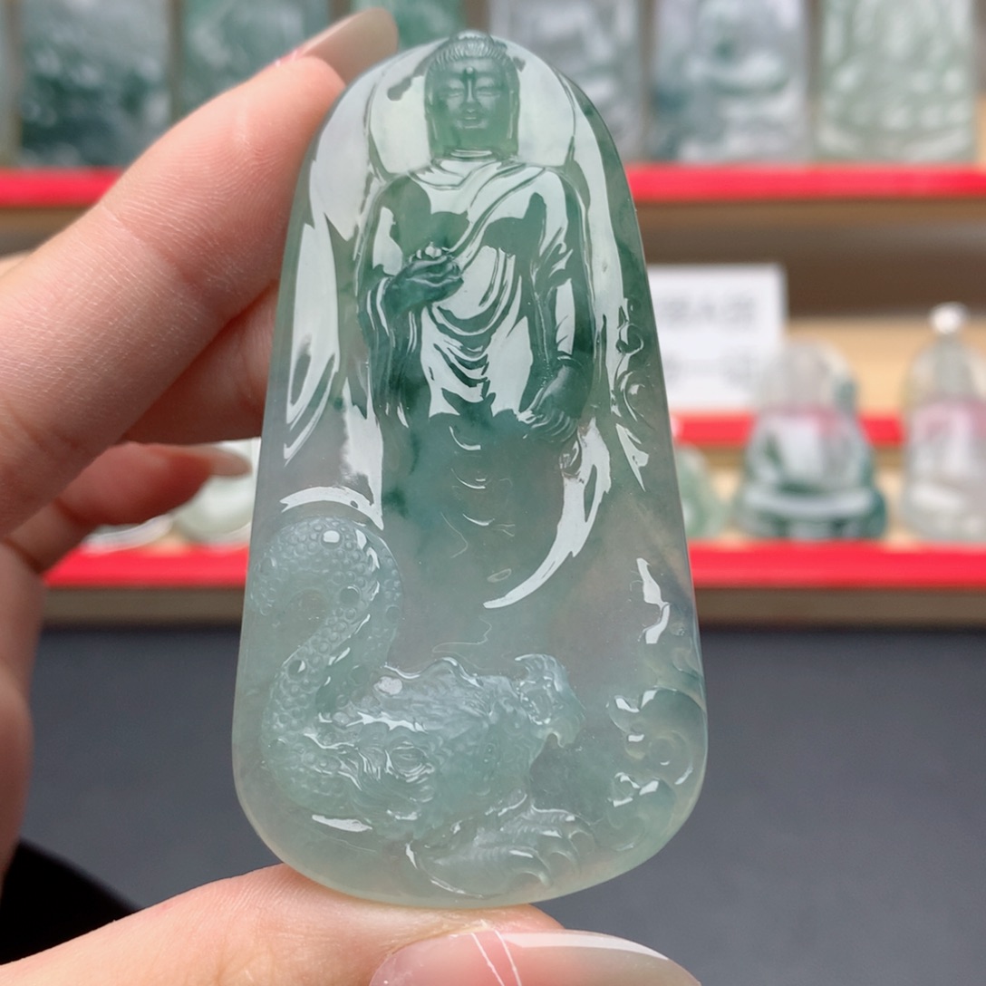 命***硬颈饰未镶嵌翡翠阿弥陀佛