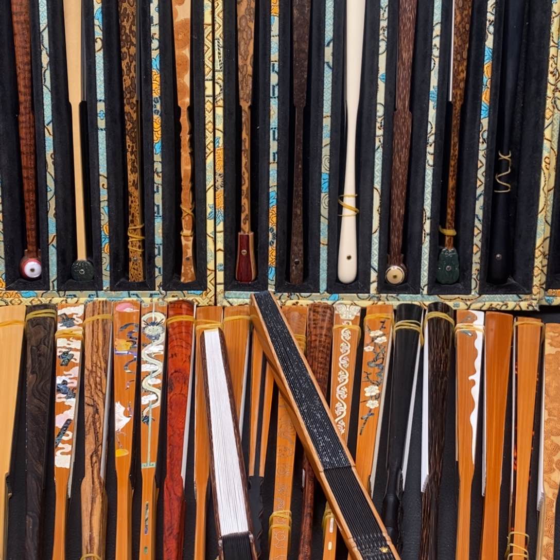 扇子吃***我李昌义秋扇折扇