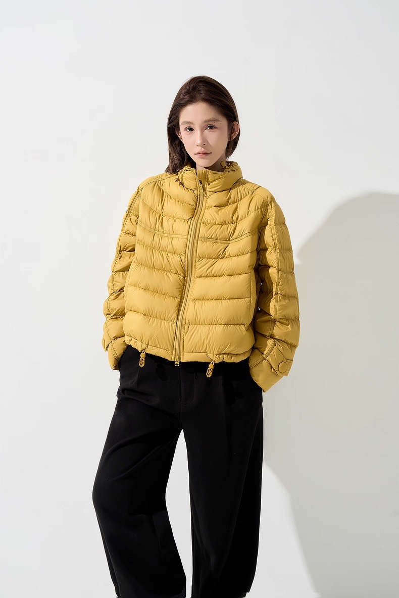 2025年冬季韩版排骨羽绒服女装短款立领宽松面包服保暖长袖外套潮