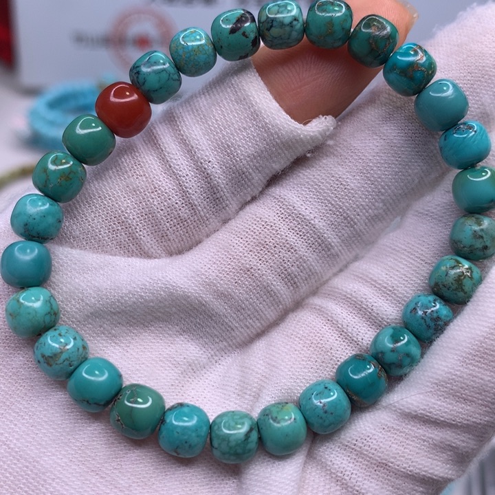 绿松石配饰未镶嵌