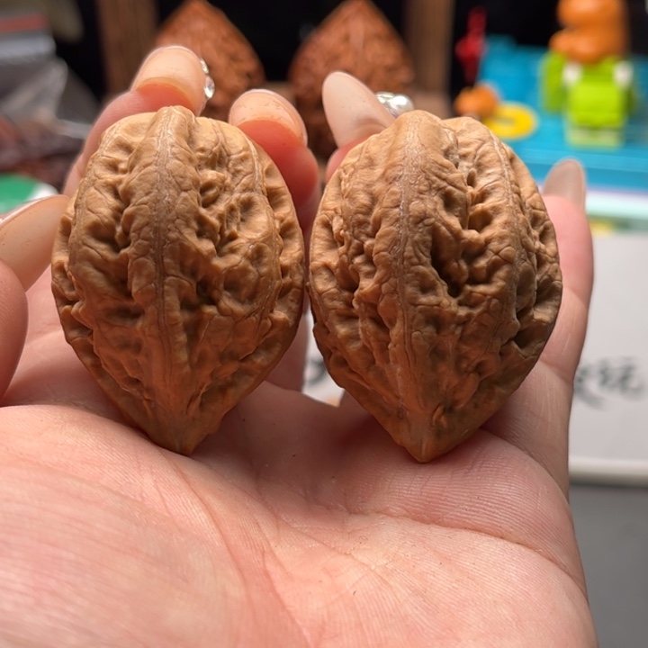 文玩核桃把件关东木子家楸大胖51