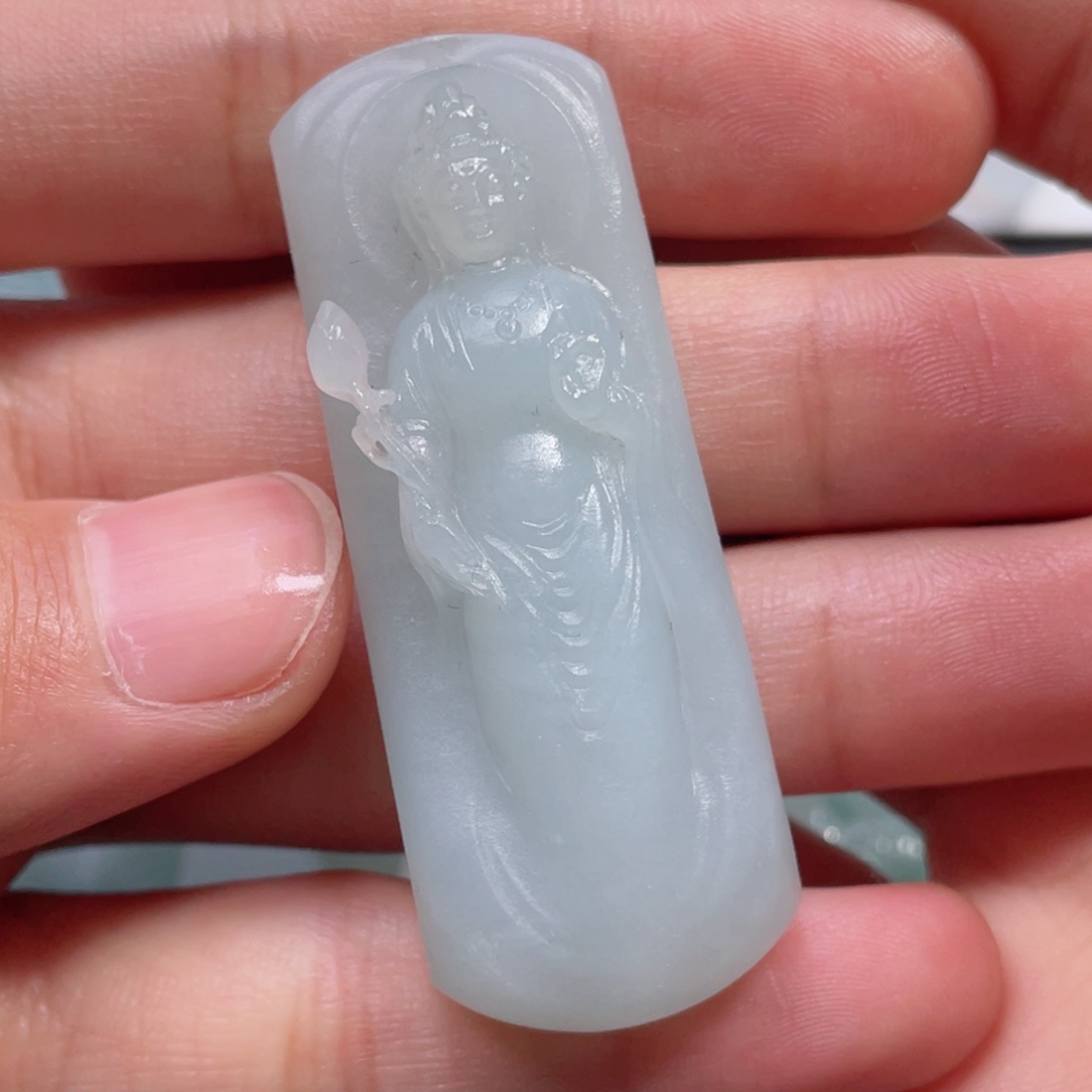 阳***晨定制翡翠未镶嵌观音