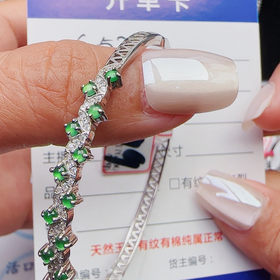 翡翠戒指银S925镶嵌手