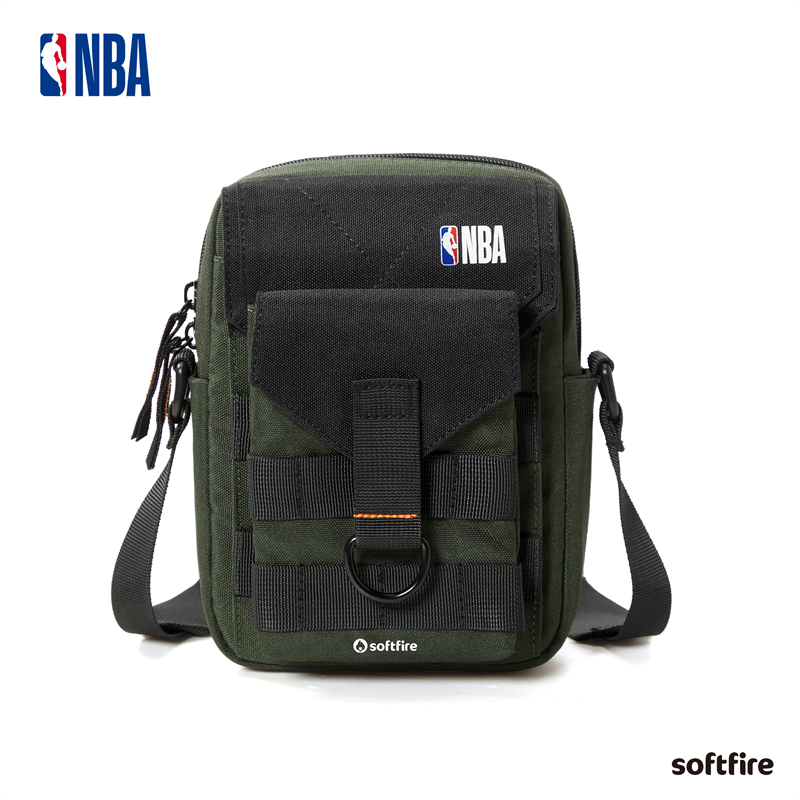 NBA联名款春季学生青少年时尚简约多口袋拉链斜挎包防泼水背包