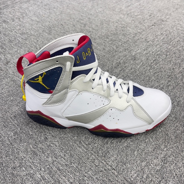 99新 AIR JORDAN 43码 aj7 白红 球鞋